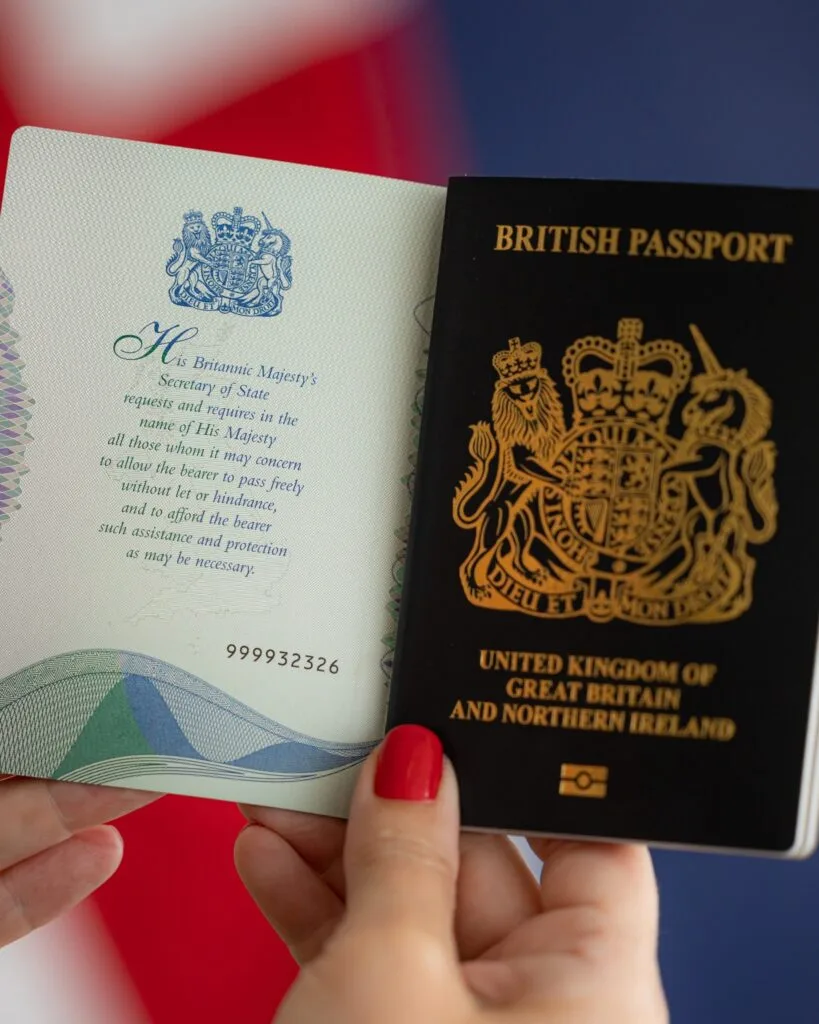 Kaufen Sie originale britische Reisepässe